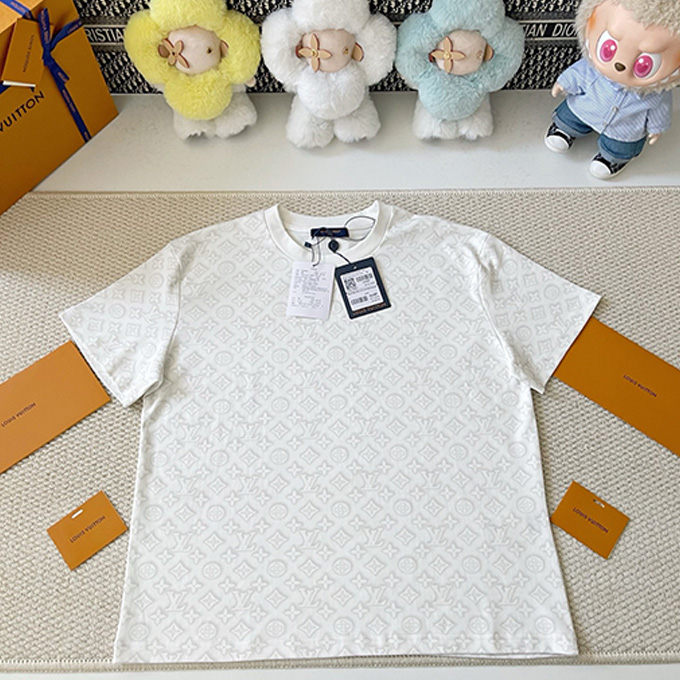 lv louis vuitton all over embossed monogram cotton t shirt